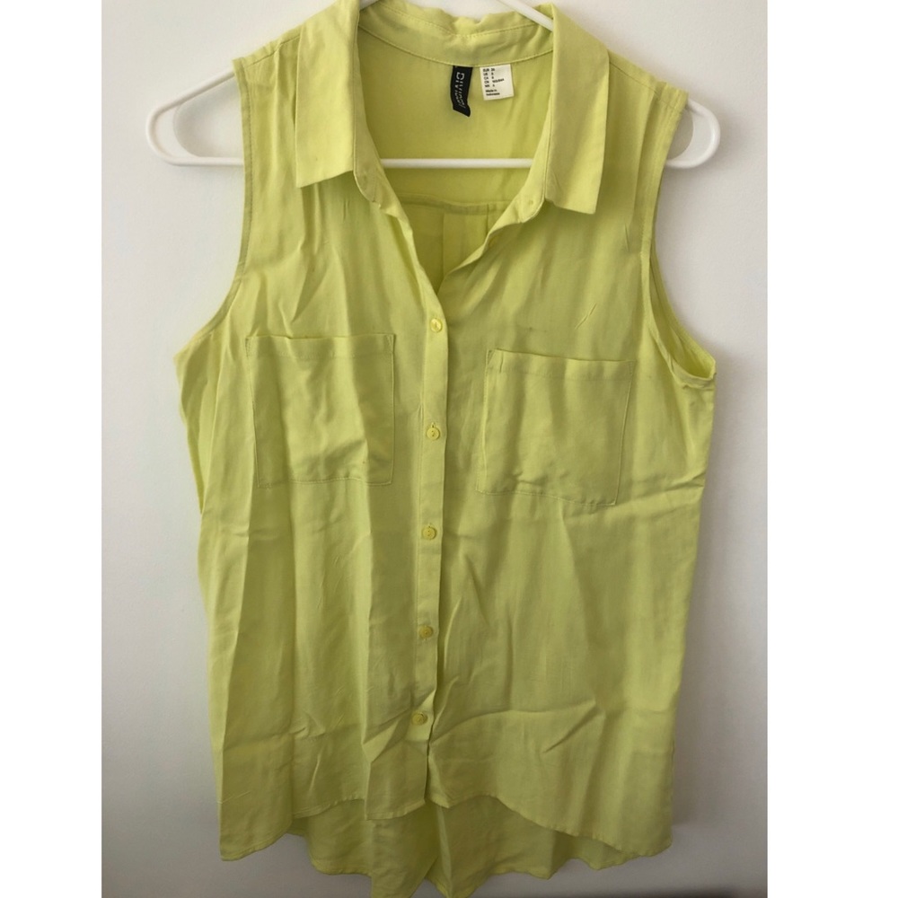 H&M Green Button-Down Shirt